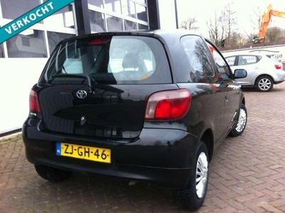 Toyota Yaris 1.0-16V bj1999 VERKOCHT !