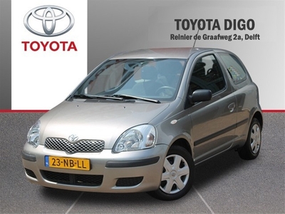 Toyota Yaris 1.0 VVT-i Airco/Automaat (bj 2003)