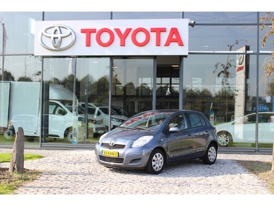 Toyota Yaris 1.3 VVT-i Aspiration (bj 2009)