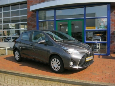 Toyota Yaris 1.3 VVT-I COMFORT (bj 2015)