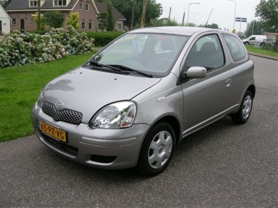 Toyota Yaris 1.3vvti 65000km+Airco (bj 2005)