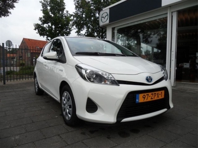 Toyota Yaris 1.5 Full Hybrid Aspiration (bj 2013, automaat)