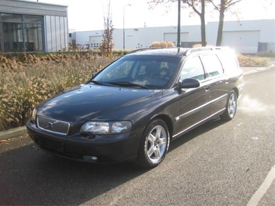 V70 2.4 170pk 238.000km stoelverw. Fiscaal aantrekkelijk!