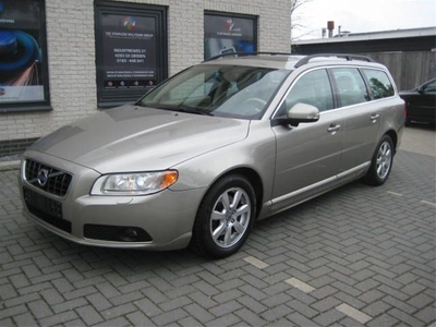 V70 Summum 1.6 drive e (m.2011) leer/schuifdak/xenon