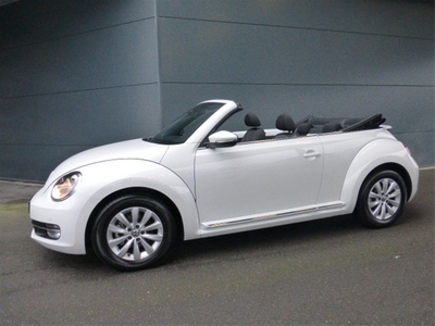 Volkswagen Beetle Cabriolet 1.2 TSI 105PK Design +