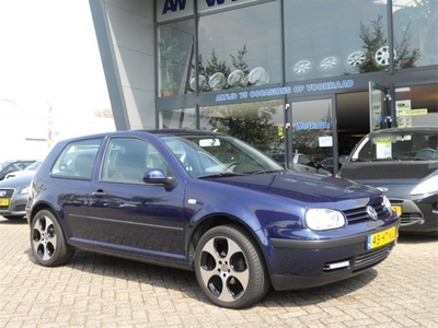 Volkswagen Golf 1.4 16V 55KW 3D MASTER EDITION (bj 2001)