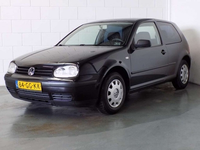 Volkswagen Golf 1.4-16V (bj 2000)