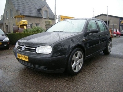 Volkswagen Golf 1.4-16V Trendline 5 deurs (bj 1999)