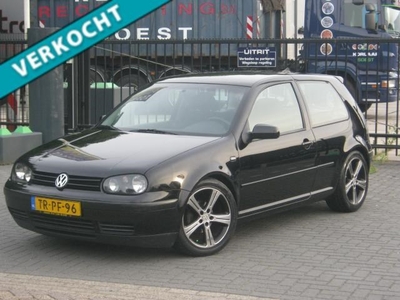 Volkswagen Golf 1.4-16V Trendline Nieuwe APK/Sport