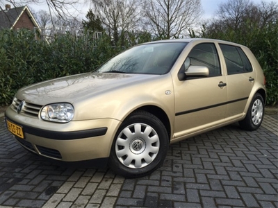 Volkswagen Golf !!!147 Dkm! Clima! Comforline Automaat