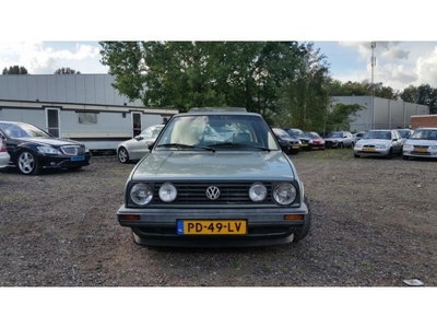 Volkswagen Golf 1.6 C AUTOMAAT