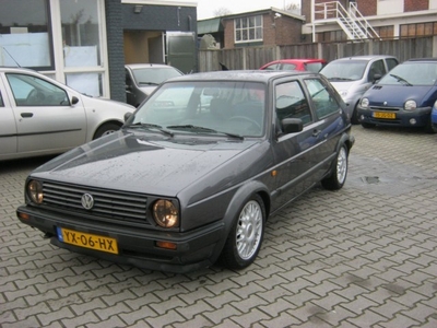 Volkswagen Golf 1.6 CL Gti uitvoering Nette auto rijdt