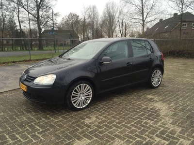 Volkswagen Golf 1.6 FSI Turijn