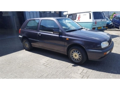 Volkswagen Golf 1.6 GL (bj 1994)