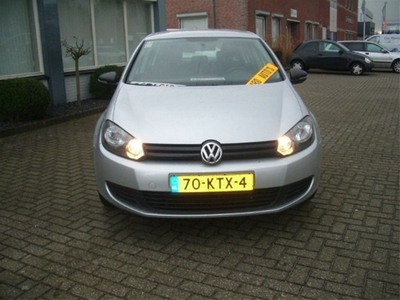 Volkswagen Golf 1.6 TDI Trendline BlueMotion (bj 2010)