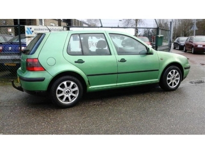 Volkswagen Golf 1.6 Trendline lpg (bj 1998)