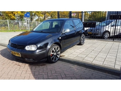 Volkswagen Golf 1.8-5V Highline .gas installatie (bj 1999)