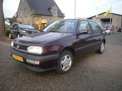 Volkswagen Golf 1.8 GL Atlanta 5 deurs automaat !!!