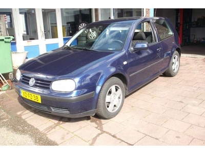 Volkswagen Golf 1.9 SDI