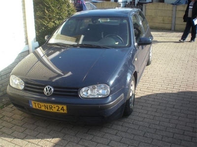 Volkswagen Golf 1.9 sdi Basis (bj 1998)