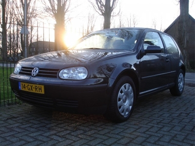 Volkswagen Golf 1.9 TDI 74 KW AIRCO/CRUISE-CONTR.