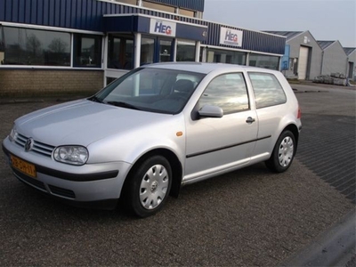 Volkswagen Golf 1.9Tdi (bj 1998)