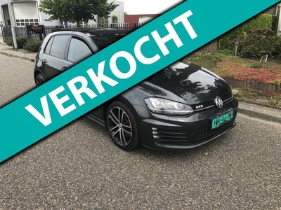 Volkswagen Golf 2.0 GTD DSG