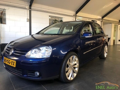 Volkswagen Golf 2.0 TDI 140pk Trendline 4Motion