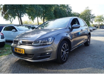 Volkswagen Golf 2.0 TDI Highline 4M, Navi, Airco, Climate