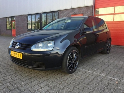 Volkswagen Golf 2.0 TDI Sportline 5drsNAP6bakINRUIL