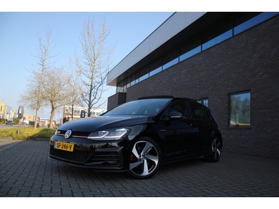 Volkswagen Golf 2.0 TSI GTI DSG ,Facelift, Panodak ,Xenon