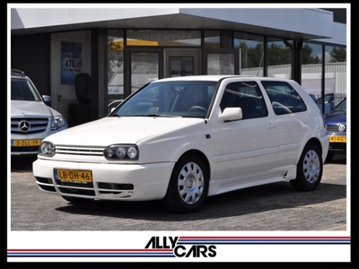 Volkswagen Golf 2.8 VR6 175PK NAP (bj 1995)