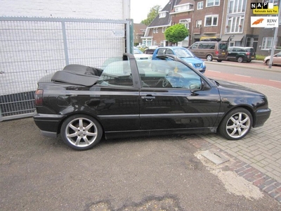 Volkswagen Golf Cabriolet 1.8 Zeer mooi in de lak rijdt