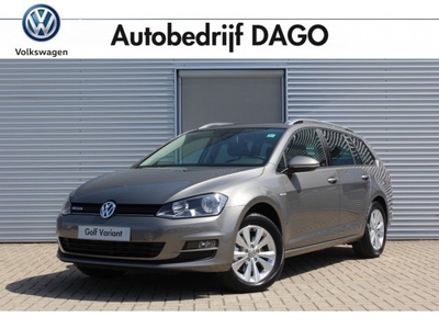 Volkswagen Golf Variant 1.0 TSI DSG Connected Series +