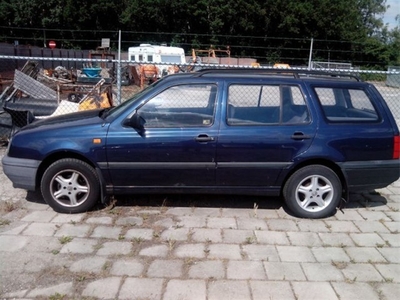 Volkswagen Golf variant 1.4 44 cl (bj 1995)