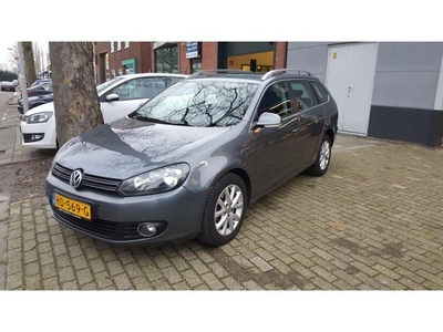 Volkswagen Golf Variant 1.6 TDI Highl. Bl.M Automaat