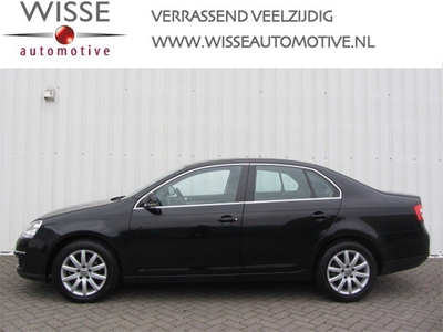 Volkswagen Jetta 1.6 FSI Automaat Comfortline (bj 2007)