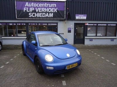 Volkswagen New Beetle 2.0 Highline Airco,Radio CD