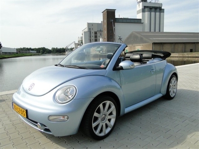 Volkswagen New Beetle Cabriolet 1.6 Highline (bj 2003)