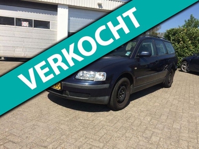 Volkswagen Passat 1.6 Trendline