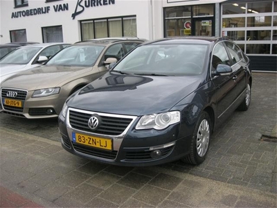 Volkswagen Passat 1.8 TFSI 118KW COMFORTLINE AUT6