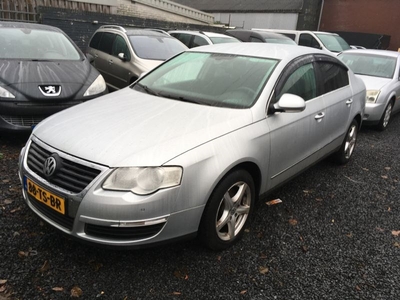 Volkswagen Passat 1.9 TDI Comfortline (2007)