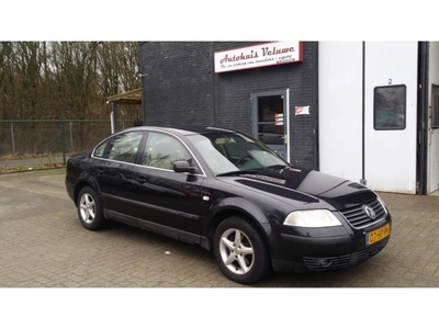 Volkswagen Passat 1.9 TDI H5 Comfortline Airco Alu Velgen