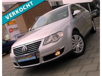 Volkswagen Passat 2.0 FSI Highline/NAVI/LEDER/ VerKochT!!