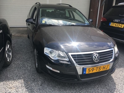 Volkswagen Passat Variant 1.9 TDI Sportline (2007)