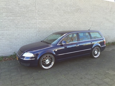 Volkswagen Passat Variant 2.8 V6 4Motion Xenn Leer Enz.