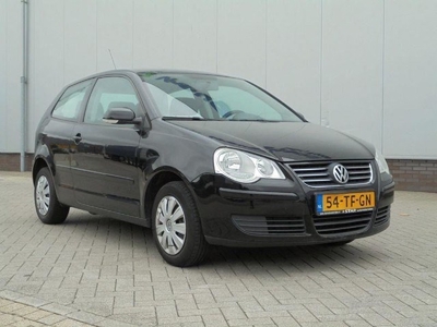 Volkswagen Polo 1.2 12v optive airco nap Nieuwe apk