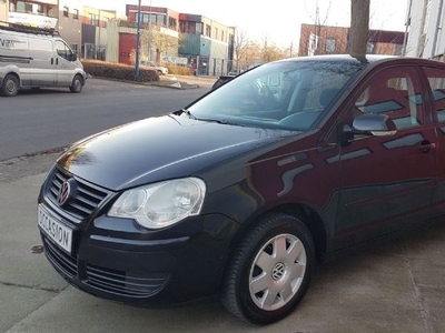 Volkswagen Polo 1.2 12v trendline (2005)