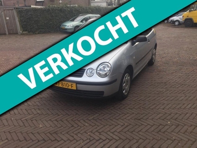 Volkswagen Polo 1.2-12V Trendline AIRCO 2350