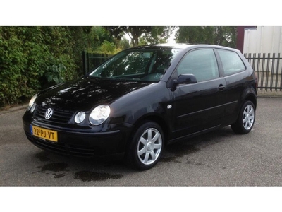 Volkswagen Polo 1.4-16V Athene